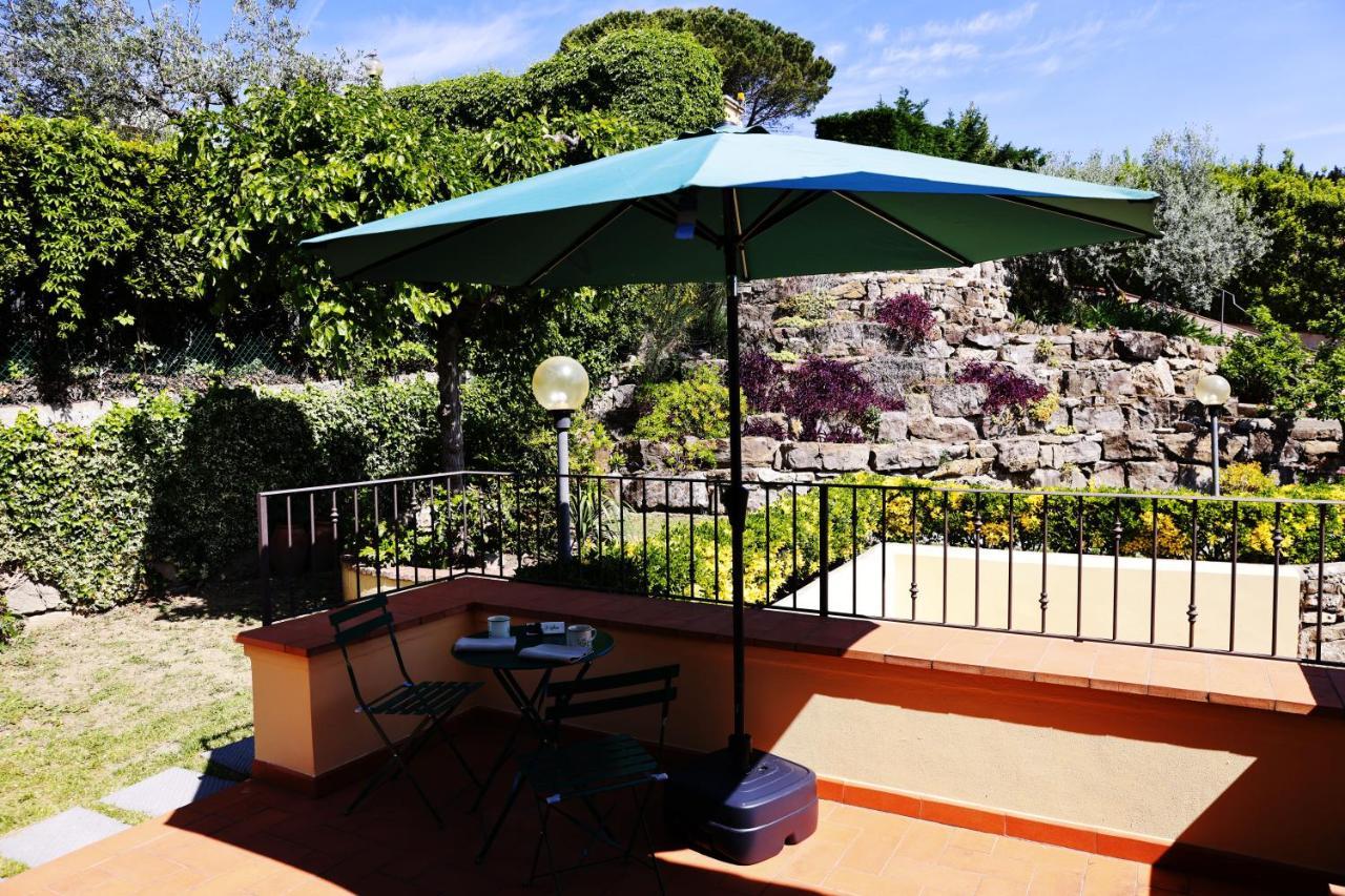 Bed And Berli Bed and Breakfast Sesto Fiorentino Exteriör bild